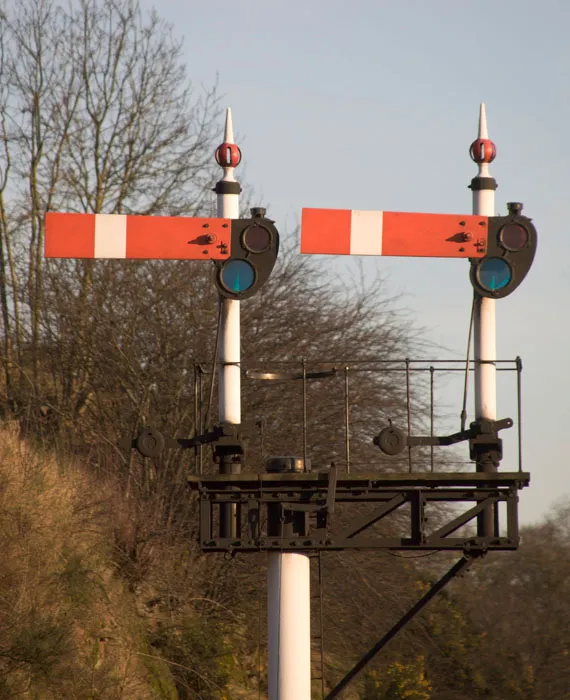 UPS solutions for railway signaling