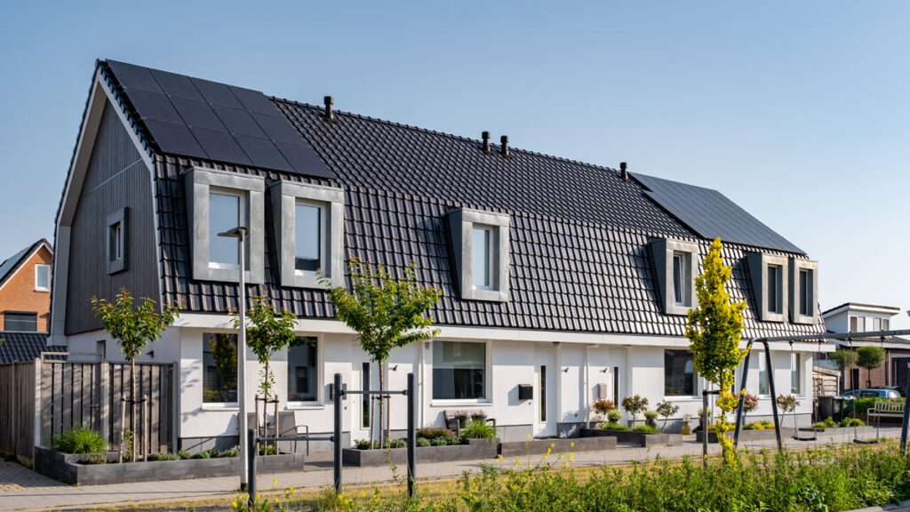 How Many Homes Can an Acre of Solar Panels Power